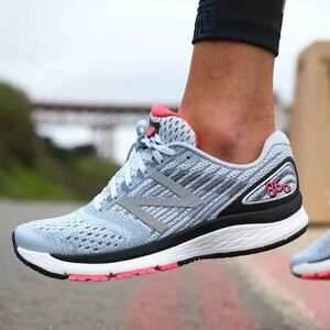 New Balance Womens 860v9 Stability Running Shoes Size 10
